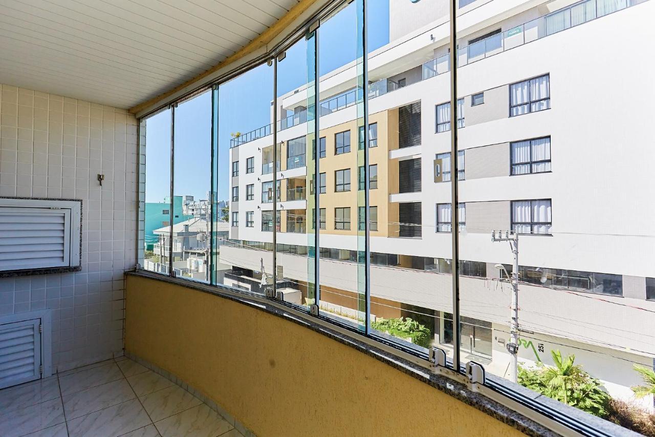 1040 - Departamento 2 Quartos Na Rua Pirajica . 200 M Da Praia Bombinhas Centro Exterior photo
